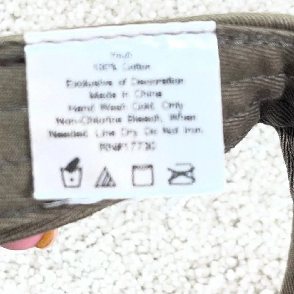 Unbranded cotton twill